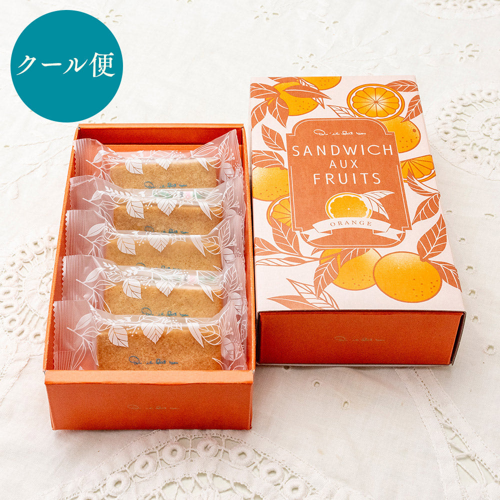 Sandwich aux fruits ORANGE 
サンドウィッチ オ フリュイ オレンジ