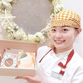五味　美羽