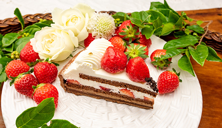 【店舗限定】イチゴのショートケーキタルト 〜チョコレート風味〜