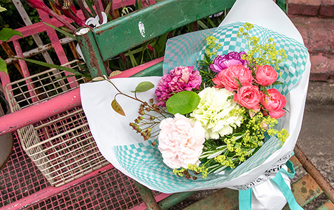 【名古屋栄店限定 Mother's Day Project】PEU・CONNU × キルフェボン　― タルトとともに花束を ―