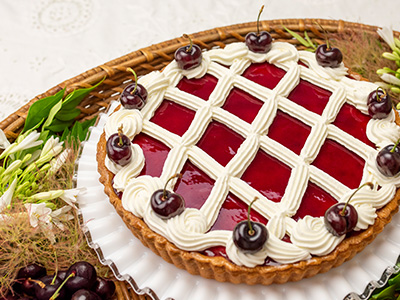 アメリカンチェリーとフランのタルト ～バニラ風味～